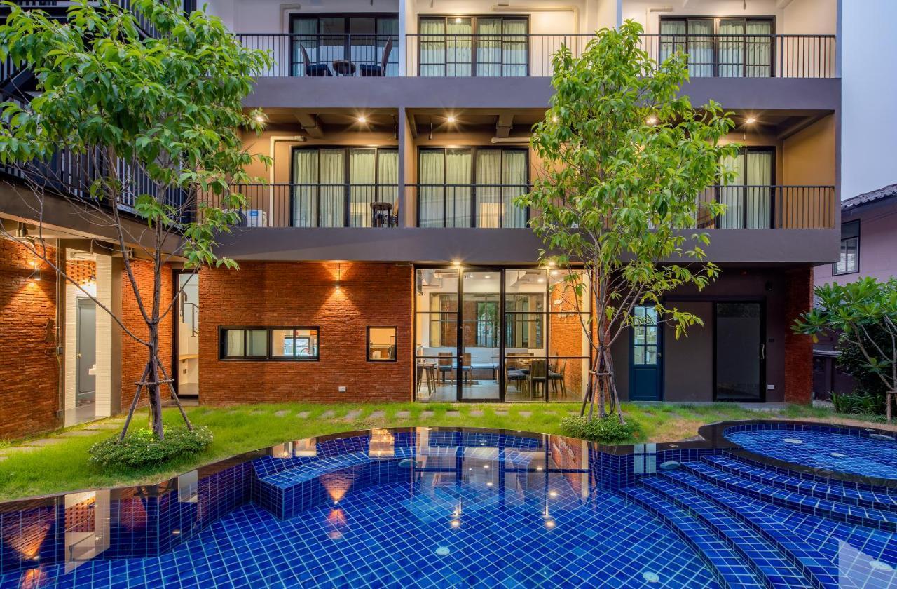 Khách sạn Momo 4*